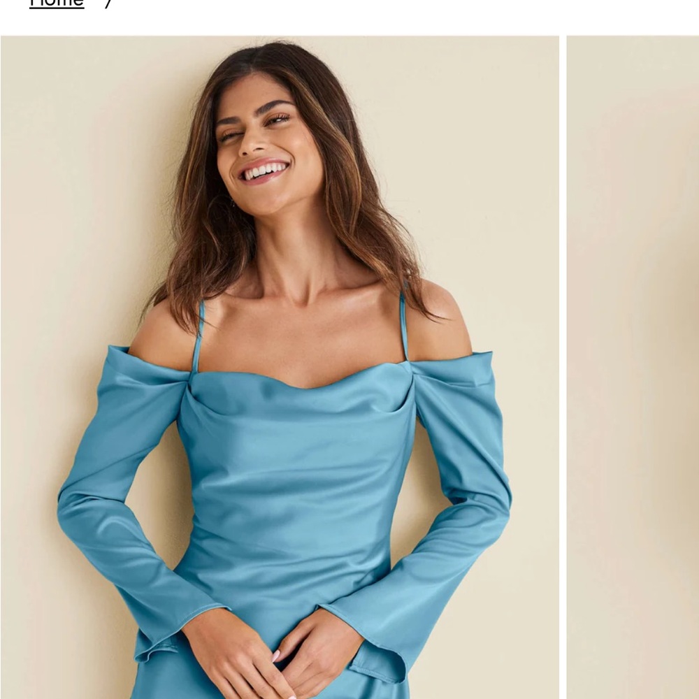 VENUS Blue Off-Shoulder Mini Dress